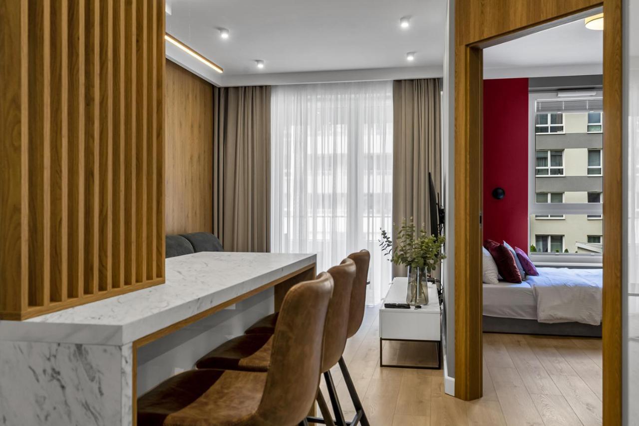 Lotnisko Chopina Modern Apartment Βαρσοβία Εξωτερικό φωτογραφία