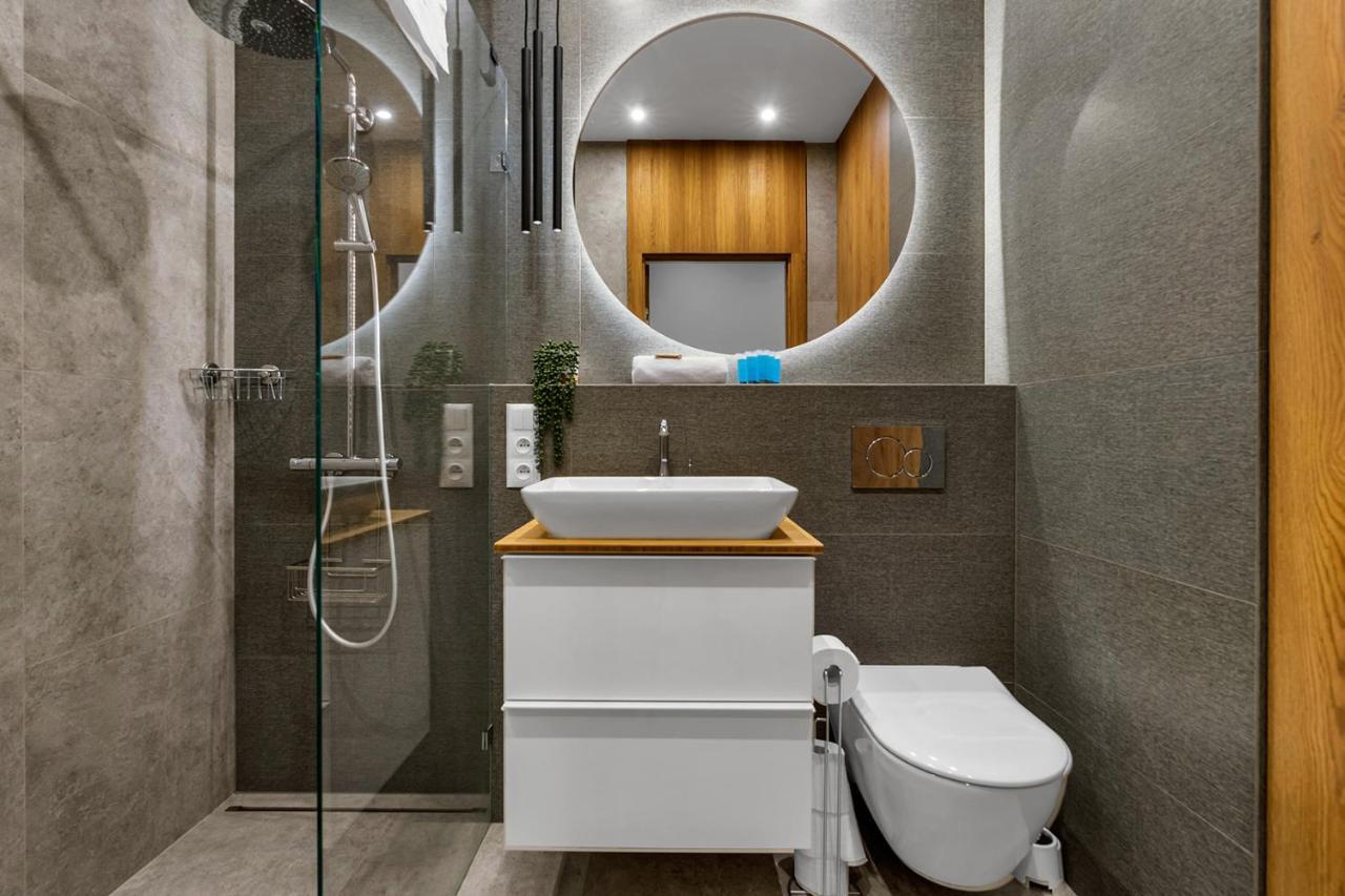 Lotnisko Chopina Modern Apartment Βαρσοβία Εξωτερικό φωτογραφία