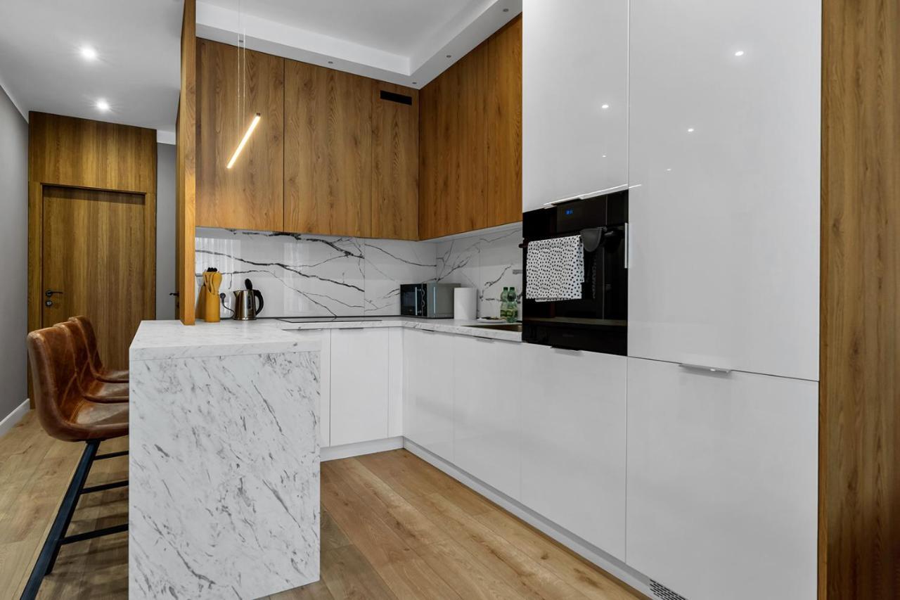 Lotnisko Chopina Modern Apartment Βαρσοβία Εξωτερικό φωτογραφία