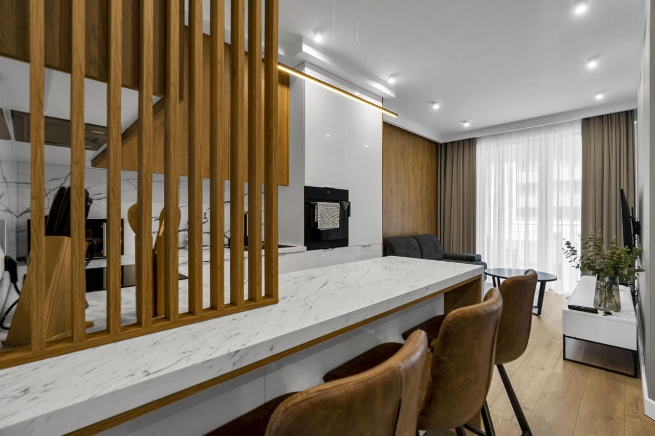 Lotnisko Chopina Modern Apartment Βαρσοβία Εξωτερικό φωτογραφία