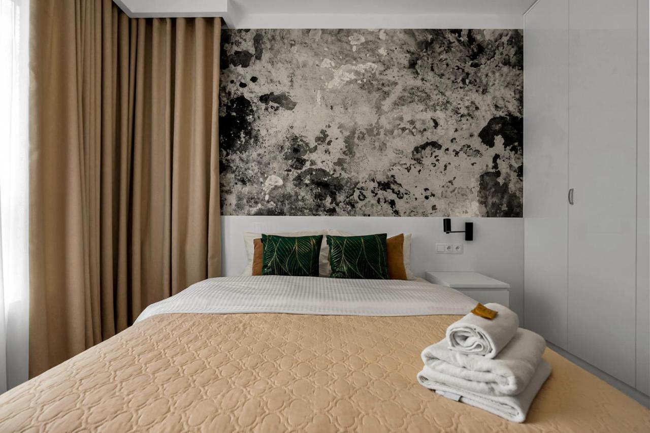 Lotnisko Chopina Modern Apartment Βαρσοβία Εξωτερικό φωτογραφία
